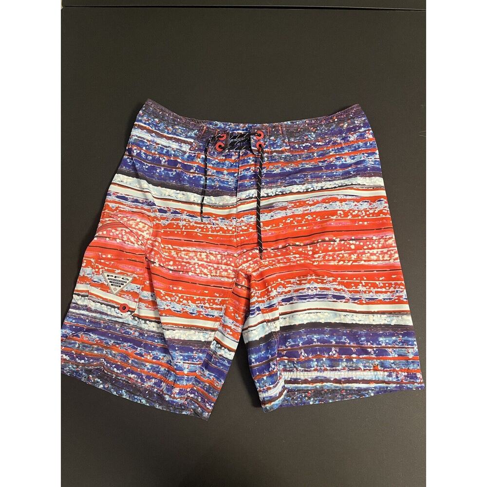Columbia PFG 32 Adult Shorts Hybrid Beach Fishing Tie Dye Striped Outdoor Mens